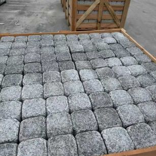 上海 园林景观滚石