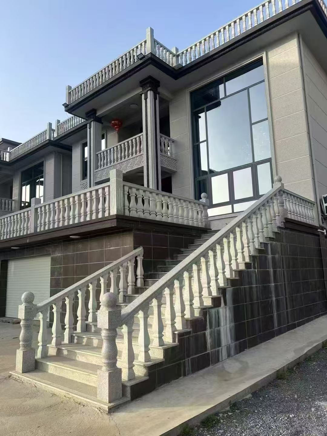 上海 芝麻白别墅阳台栏杆，楼梯栏杆